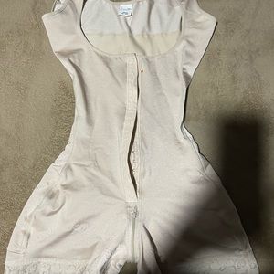 Fitdoll Columbian faja